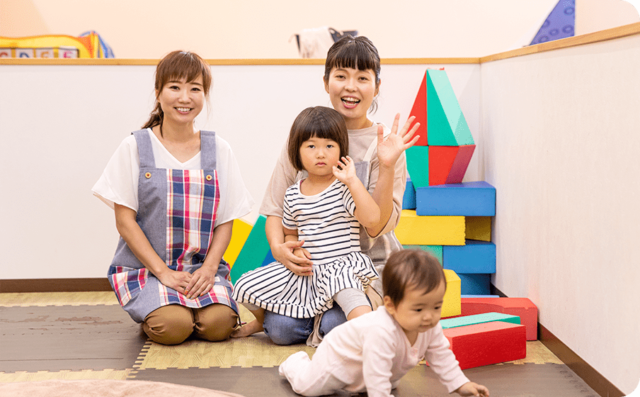 私たちが全力でサポートします!newcolorで働くスタッフたち